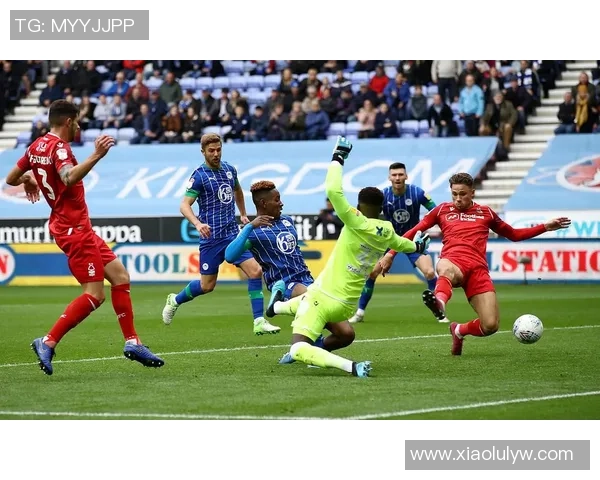 诺丁汉与维拉对决历史回顾及精彩瞬间分析